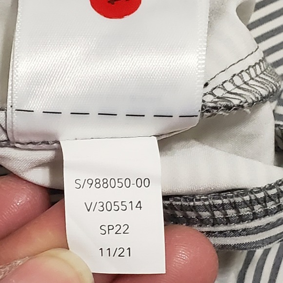 Athleta Brooklyn Textured Ankle Pants Grey Stripe Women's Size 10 Athleisure - Picture 7 of 11